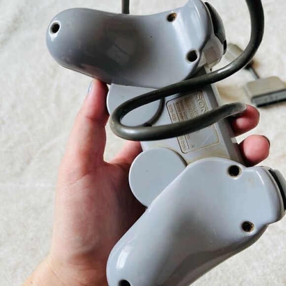 Sony PlayStation 1 PS1 Dual Shock Analog Gray Controller (SCPH-1200) - Picture 4 of 6